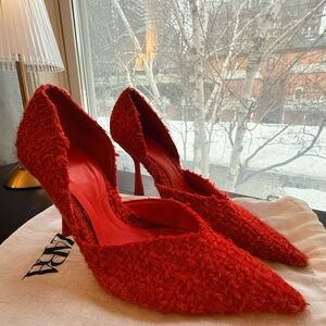 Zara Scarlet Textured Heels